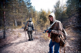 Illustration for article titled Gamers Play Fallout — In the Real World